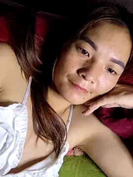 phuongxinhxan online show from 10/21/25, 11:05