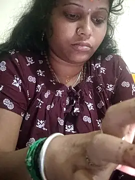 sweetqueen143 online show from 11/05/25, 03:56