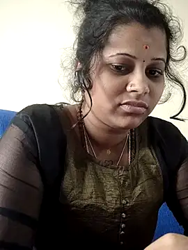 sweetqueen143 online show from 11/15/25, 05:27