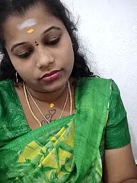 sweetqueen143 online show from 02/10/26, 11:14