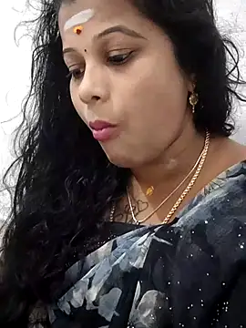 sweetqueen143 online show from 03/03/26, 07:25