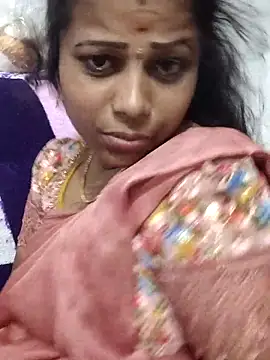 sweetqueen143 online show from 04/23/26, 01:35