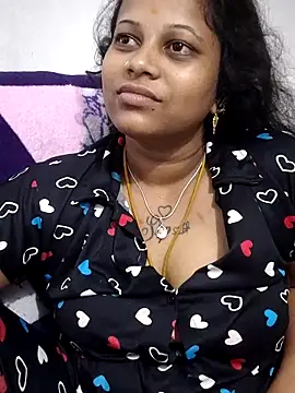 sweetqueen143 online show from 05/16/26, 03:44