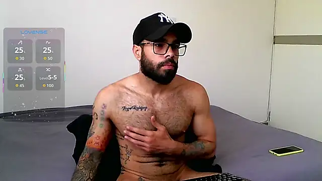 htrebor87 online show from 10/23/25, 05:55