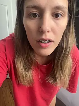 Snapshot of xvalentinaof chatting on 02/04/26, 06:25 xvalentinaof online show from 02/04/26, 06:25