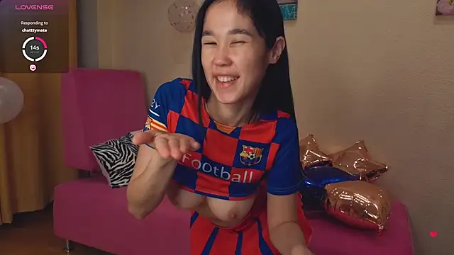 Reina  chan online show from 02/01/26, 03:27