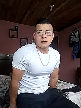 Snapshot of Pippe_ByO chatting on 09/20/25, 08:10 Pippe ByO online show from 09/20/25, 08:10