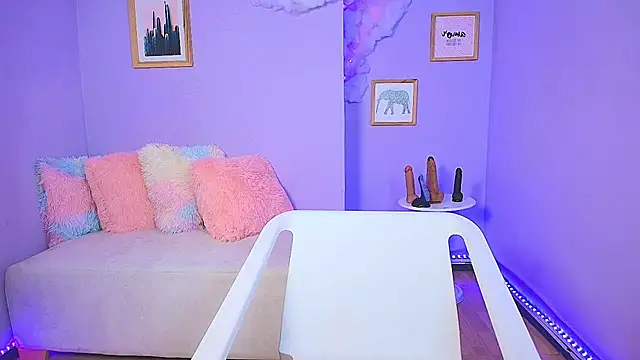 cat nasty online show from 10/28/25, 08:44