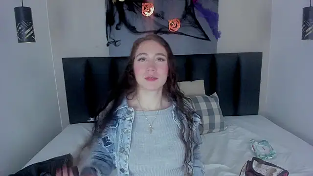 MyApril   online show from 10/31/25, 11:33