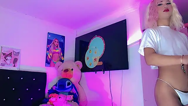 DaliaBacil25 online show from 02/04/26, 01:00