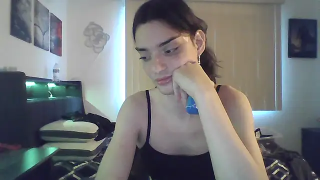 Luna Samosienko online show from 09/30/25, 11:10