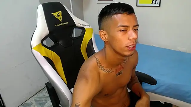 Nando coll online show from 10/20/25, 01:00