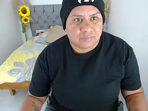 Snapshot of hotlesby_valery chatting on 01/06/26, 12:09 hotlesby valery online show from 01/06/26, 12:09