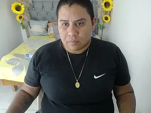 Snapshot of hotlesby_valery chatting on 03/03/26, 12:00 hotlesby valery online show from 03/03/26, 12:00