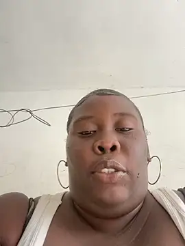 CarolinaGomez  online show from 11/18/25, 03:05