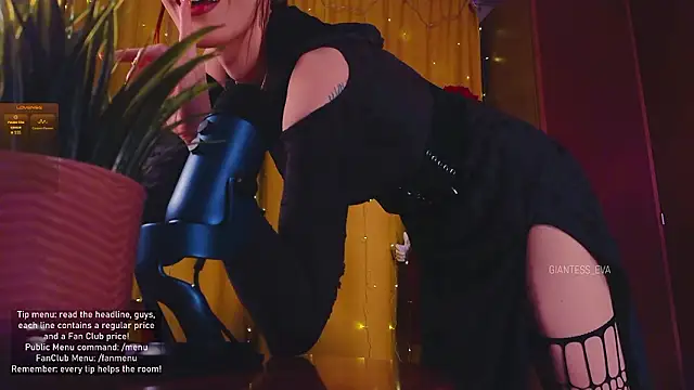 Giantess Eva online show from 01/31/26, 09:46