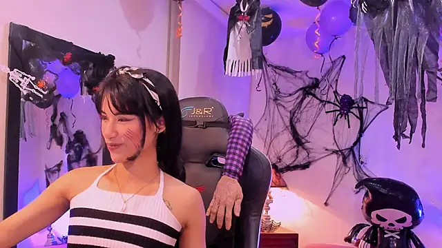 Rouse Monroe online show from 10/10/25, 04:22