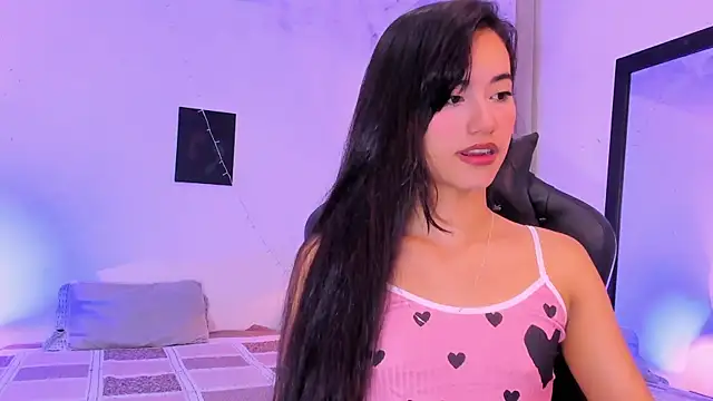 Snapshot of Rouse_Monroe chatting on 03/02/26, 12:23 Rouse Monroe online show from 03/02/26, 12:23