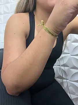 Valeriacris online show from 04/29/26, 02:54