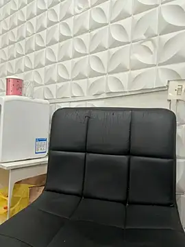 Valeriacris online show from 04/29/26, 07:09