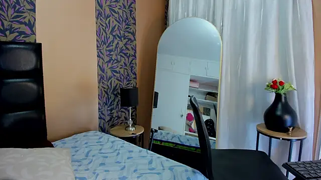 sarita princess7 online show from 10/17/25, 11:07