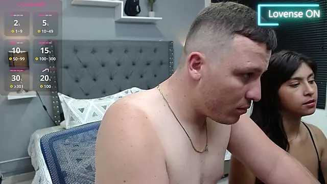 scarlett and justin online show from 09/22/25, 03:08