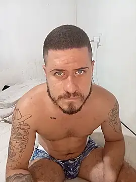 Snapshot of casado031999 chatting on 09/27/25, 09:42 casado031999 online show from 09/27/25, 09:42