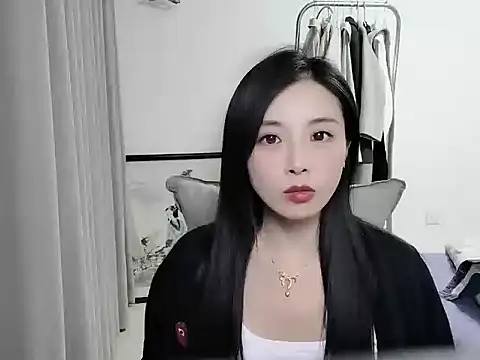 Mien-MM online show from 10/18/25, 01:45