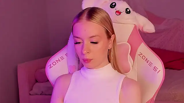 MiaGraces online show from 11/29/25, 05:21