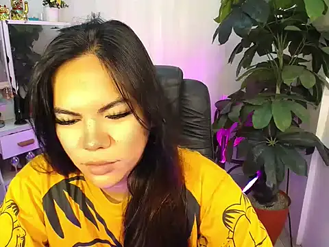 AngelitaDeputouch online show from 11/23/25, 09:47