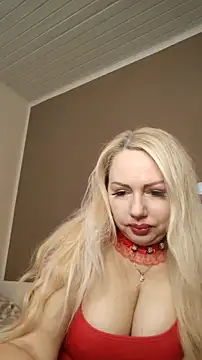 MarinaMargo online show from 11/23/25, 10:37