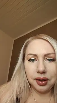 MarinaMargo online show from 12/01/25, 09:20