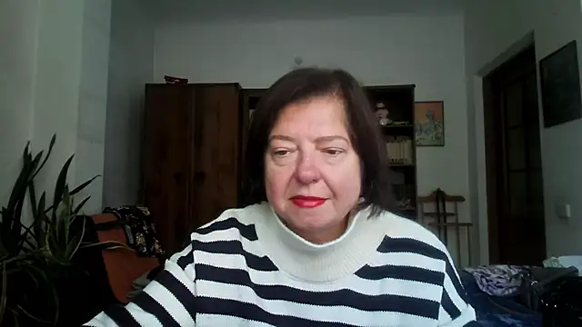 Violet Pulse online show from 10/04/25, 09:07