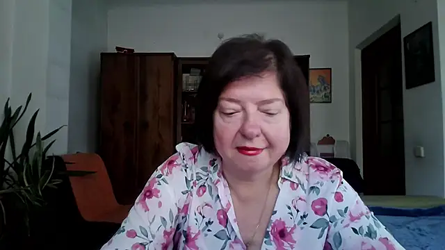 Violet Pulse online show from 10/31/25, 09:32