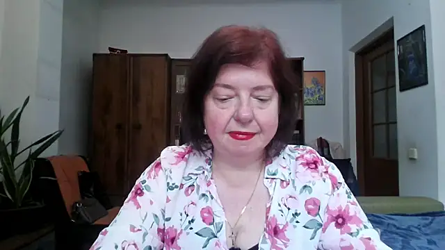 Snapshot of Violet_Pulse chatting on 05/24/26, 12:54 Violet Pulse online show from 05/24/26, 12:54