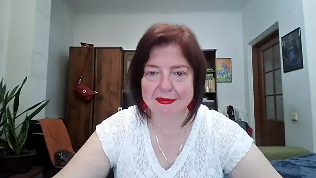 Snapshot of Violet_Pulse chatting on 06/11/26, 12:36 Violet Pulse online show from 06/11/26, 12:36