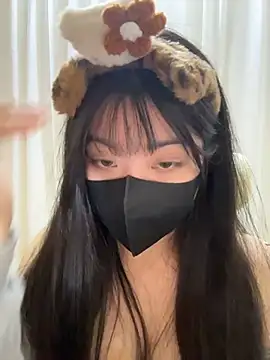 AZ37866 online show from 04/23/26, 03:03