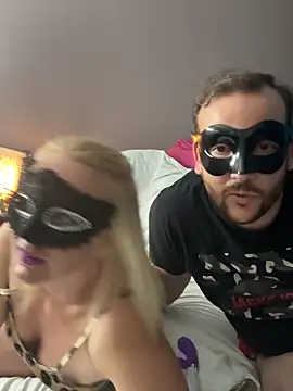 Snapshot of Eroxia chatting on 09/21/25, 07:59 Eroxia online show from 09/21/25, 07:59