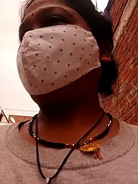 Mona darling21 online show from 10/29/25, 05:20