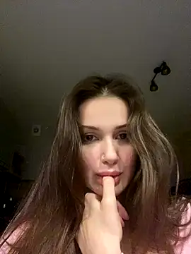 Snapshot of SoShyEmmyyy chatting on 09/23/25, 06:11 SoShyEmmyyy online show from 09/23/25, 06:11