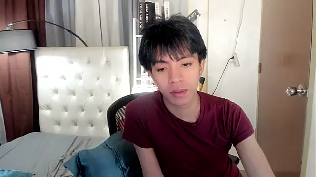 Snapshot of jayxxxlovescock chatting on 05/20/26, 08:48 jayxxxlovescock online show from 05/20/26, 08:48