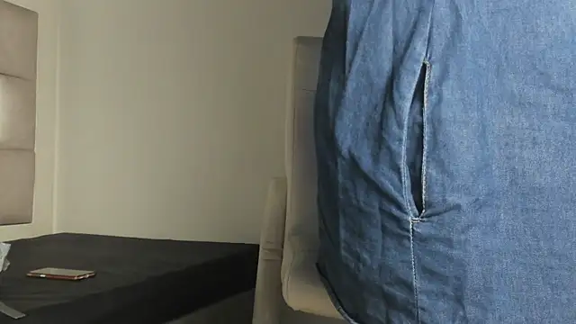 peyton  wat online show from 12/01/25, 12:21