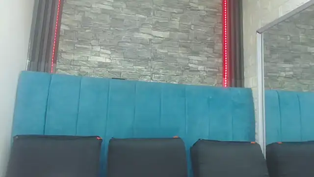 Lil Rose2006 online show from 12/19/25, 12:01