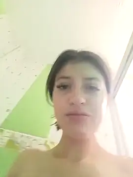 Snapshot of SALOME-28_ chatting on 09/29/25, 01:16 SALOME-28 online show from 09/29/25, 01:16