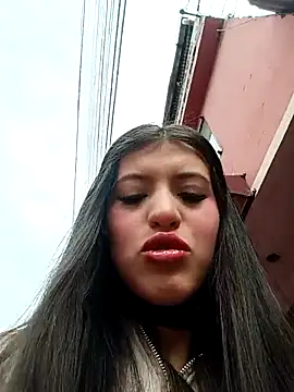 Snapshot of SALOME-28_ chatting on 03/31/26, 01:22 SALOME-28 online show from 03/31/26, 01:22