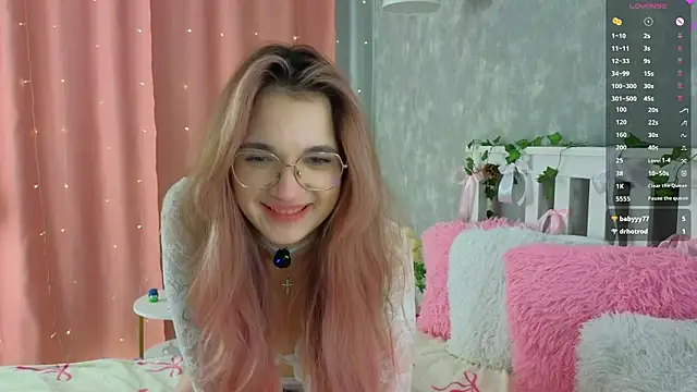 vivyboo111 online show from 03/23/26, 09:41