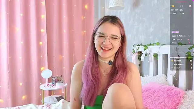 vivyboo111 online show from 04/21/26, 03:24