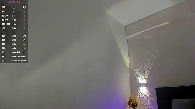 EmillyLim online show from 04/20/26, 08:21