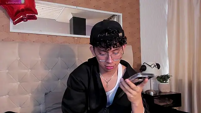 liam twiink online show from 03/09/26, 04:55