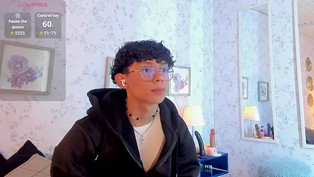 liam twiink online show from 03/21/26, 07:17